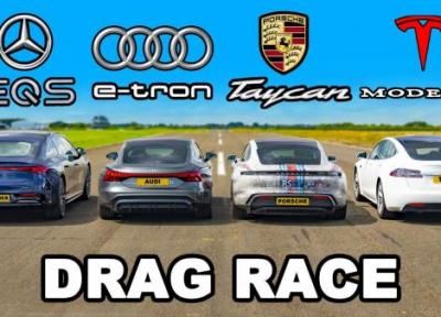 فیلم درگ مرسدس بنز EQS با پورشه تایکان، تسلا مدل S و آئودی E، Tron GT