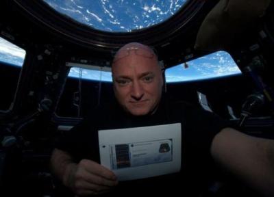 امروز در فضا: اسکات کلی پس از یک سال از فضا بازگشت