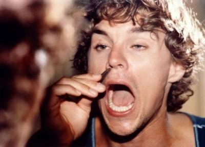 چرا نباید موی بینی را از ریشه کند؟!